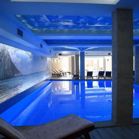 Leki Apartment *