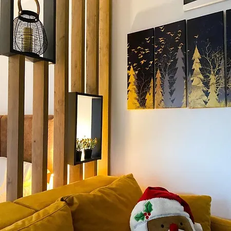 Leki Apartment *